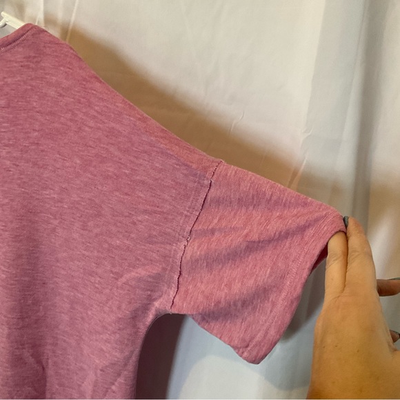 Sew in Love Women’s Short Sleeve V-Neck Light Plum Heathered Size Large - Picture 10 of 11